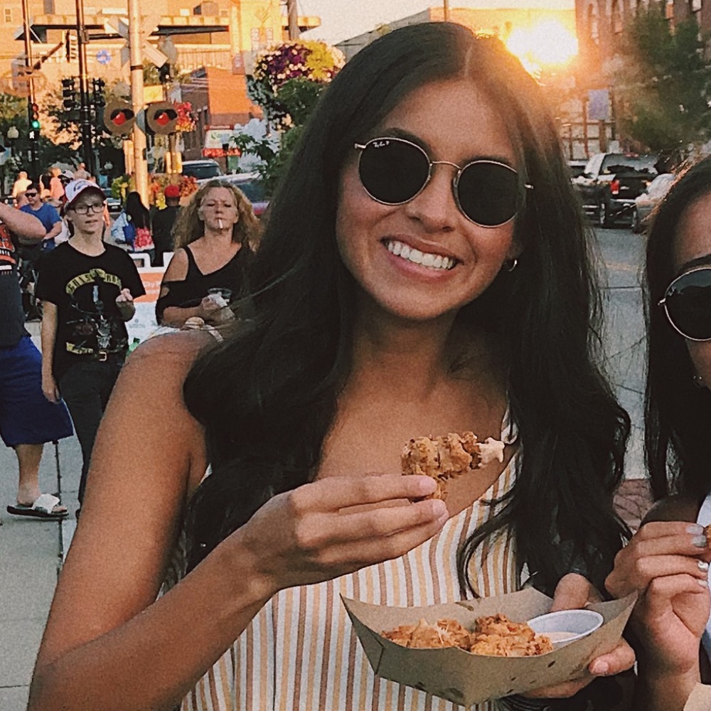 Meet your Posher, Bella